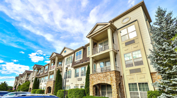 Horizons at the Village at Whitehall 55+ community apartment rental near me Whitehall, Pennsylvania - Horizons at The Village at Whitehall