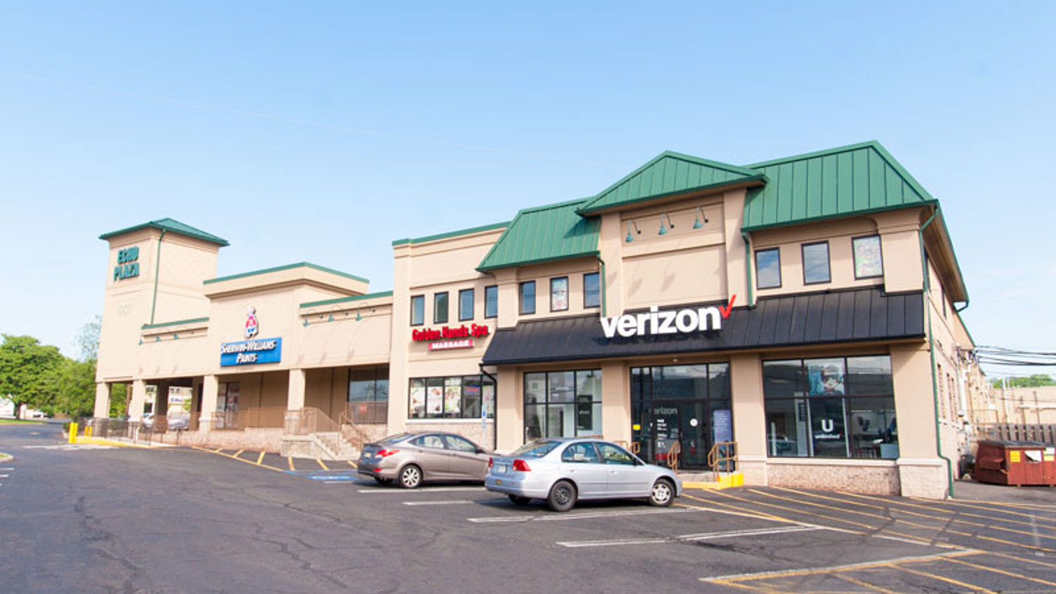 Echo Plaza Shopping Center