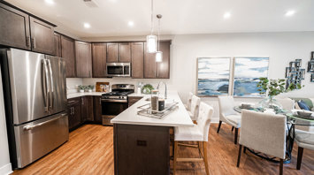 Horizons at Autumn Ridge Pet friendly apartment kitchen in Lopatcong, NJ – Horizons at Autumn Ridge