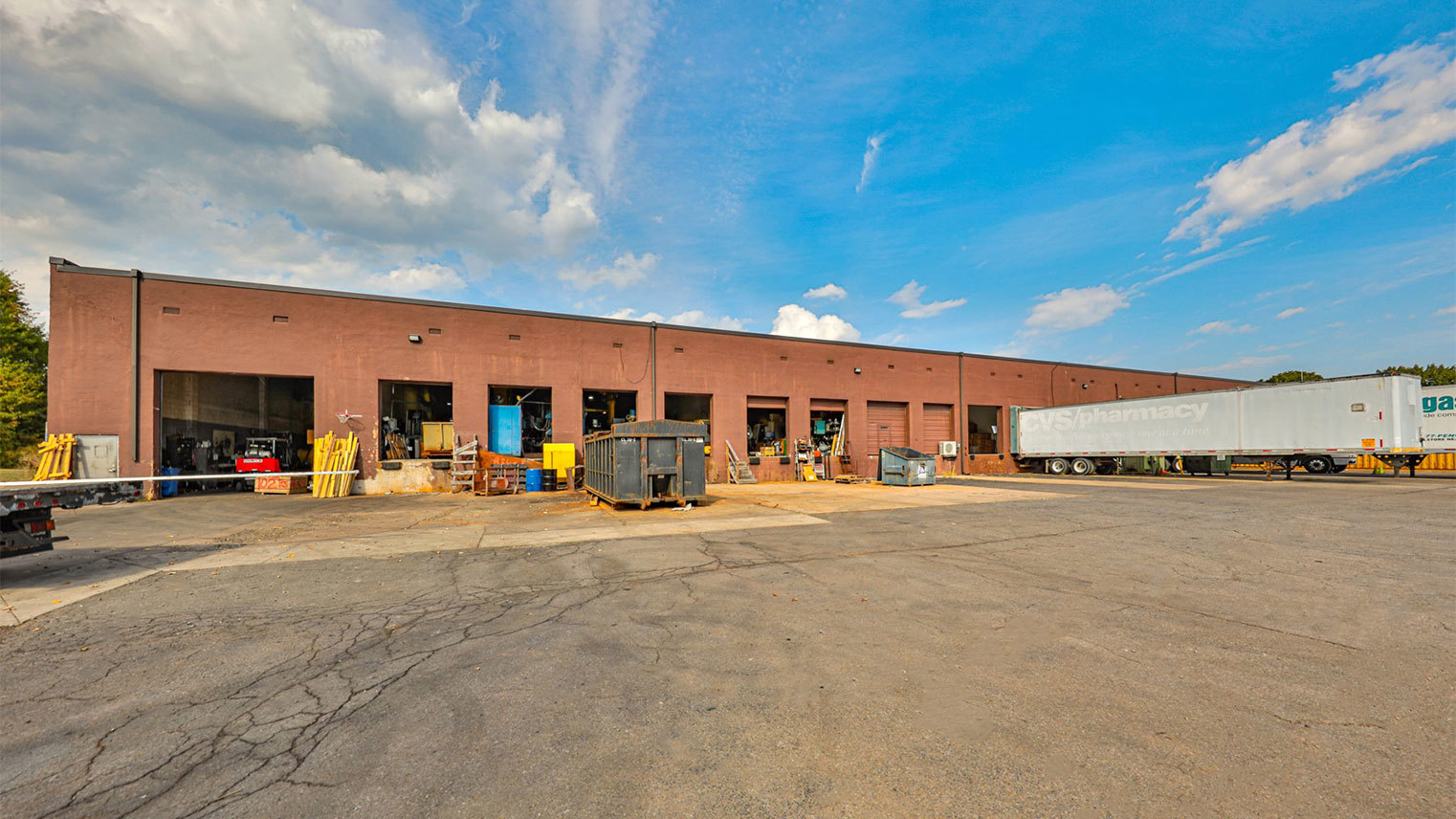 Hillsborough Business Center Assembly spaces for lease Hillsborough, New Jersey - Hillsborough Business Center
