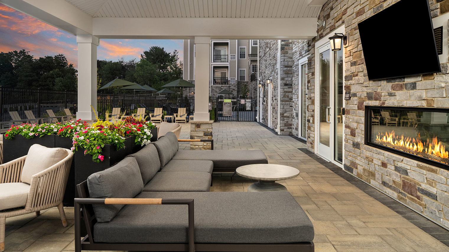 Monte View at Pohatcong Pet-friendly apartment rentals with a clubhouse pavilion in Pohatcong, NJ – Monte View at Pohatcong