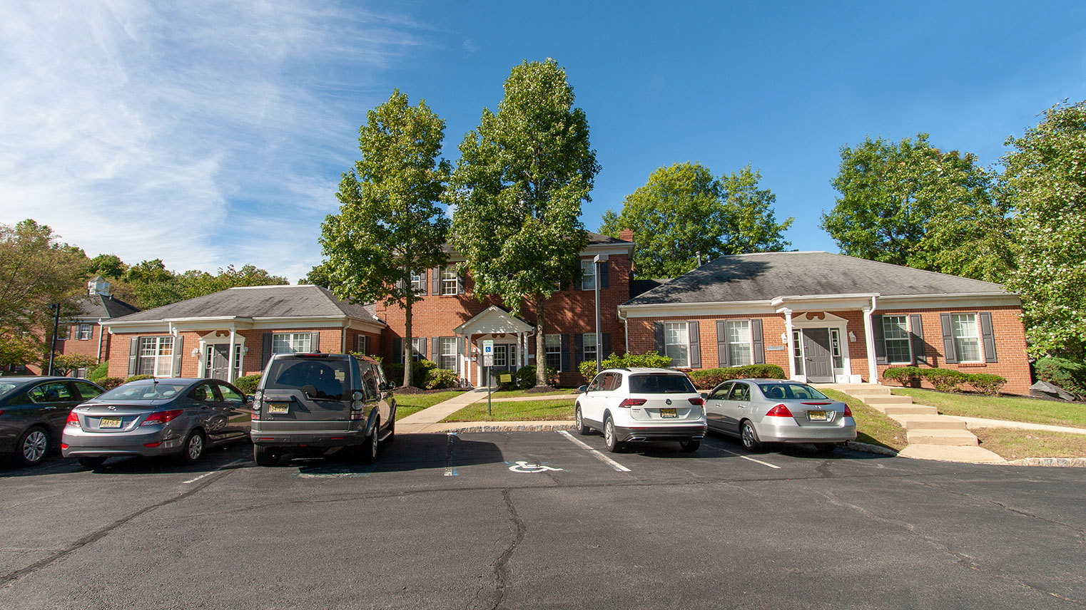 Montgomery Commons Turn-key office buildings for lease Princeton, New Jersey - Montgomery Commons