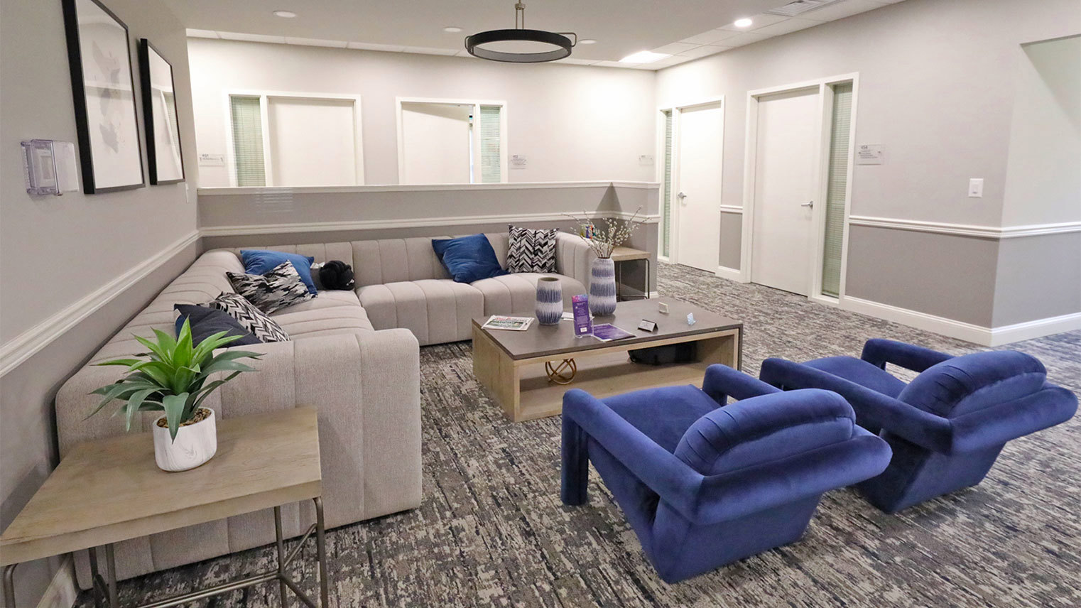 Suite Life at Branchburg Commons Suite Life at Branchburg Commons