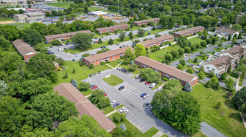 The Meadows at Lehigh Aerial view of pet-friendly 1-2 bedroom apartments and 3-bedroom townhomes in Bethlehem, PA – Meadows at Lehigh