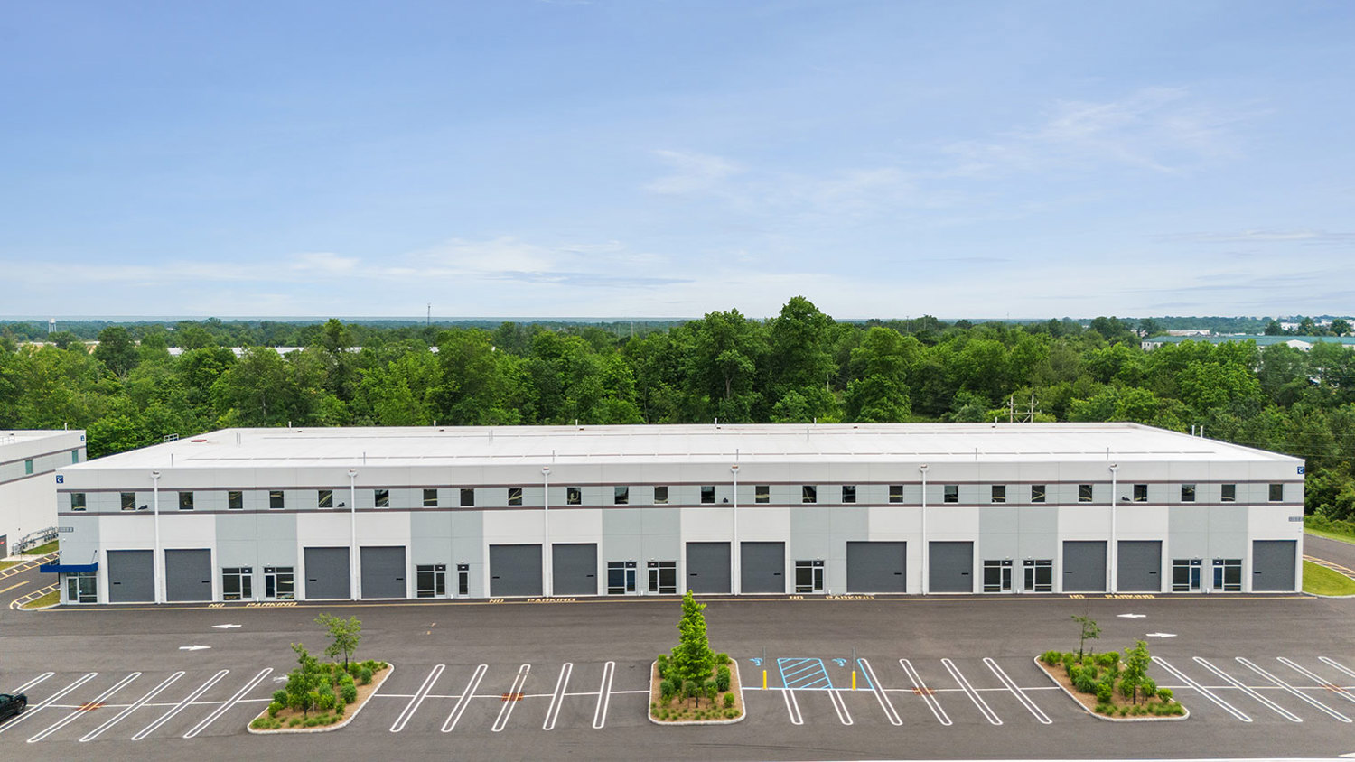 Industrial flex space for rent in Flemington, NJ – Flemington Junction Business Center
