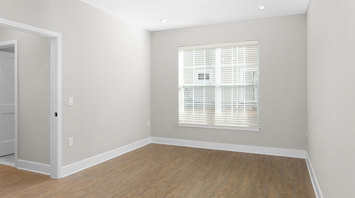 Monte View at Pohatcong Luxury garden apartment primary bedroom with primary bathroom in Pohatcong Twp, NJ – Monte View at Pohatcong